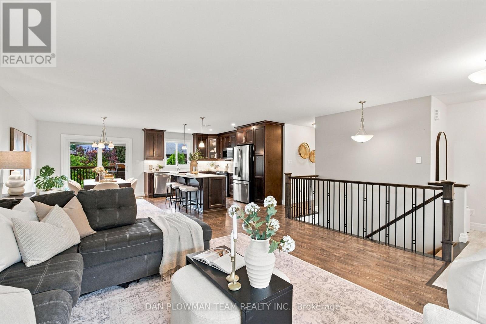 26 Autumn Grove, Quinte West, Ontario  K8V 0G8 - Photo 9 - X13661822