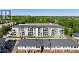 414 - 16 MARKLE CRESCENT, Hamilton, Ontario