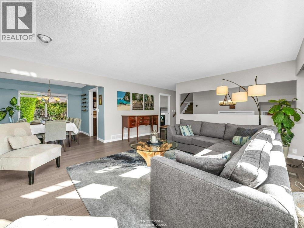 10920 Hogarth Drive, Richmond, British Columbia  V7E 3Z8 - Photo 6 - R3154534