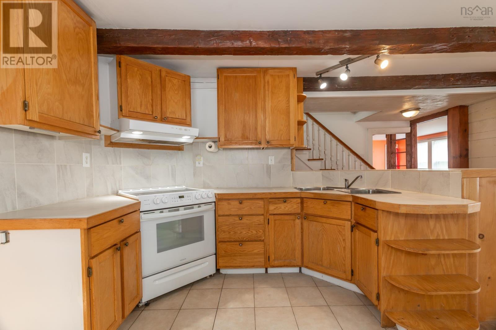 172 East Old Post Road, Smiths Cove, Nova Scotia  B0S 1S0 - Photo 11 - 202620256