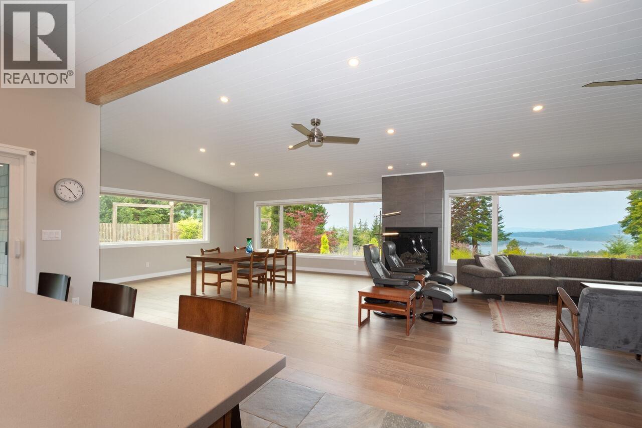 465 Sunset Road, Bowen Island, British Columbia  V0N 1G2 - Photo 10 - R3083054