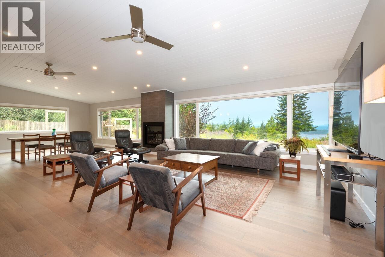 465 Sunset Road, Bowen Island, British Columbia  V0N 1G2 - Photo 7 - R3083054