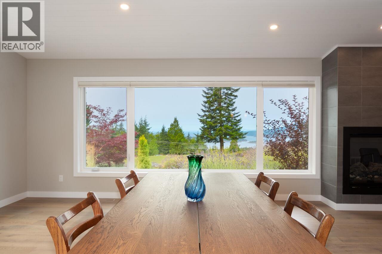 465 Sunset Road, Bowen Island, British Columbia  V0N 1G2 - Photo 9 - R3083054