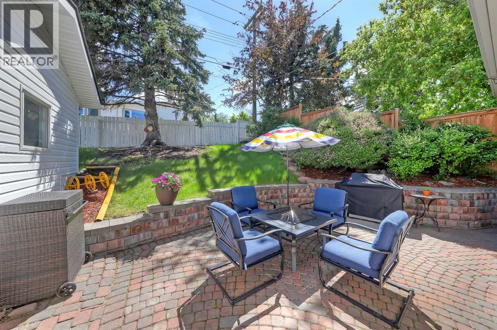 185 Springwood Drive SW, Calgary, Alberta  T2W 0L2 - Photo 24 - A2318547