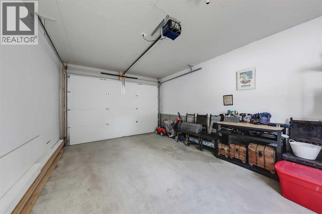 185 Springwood Drive SW, Calgary, Alberta  T2W 0L2 - Photo 23 - A2318547
