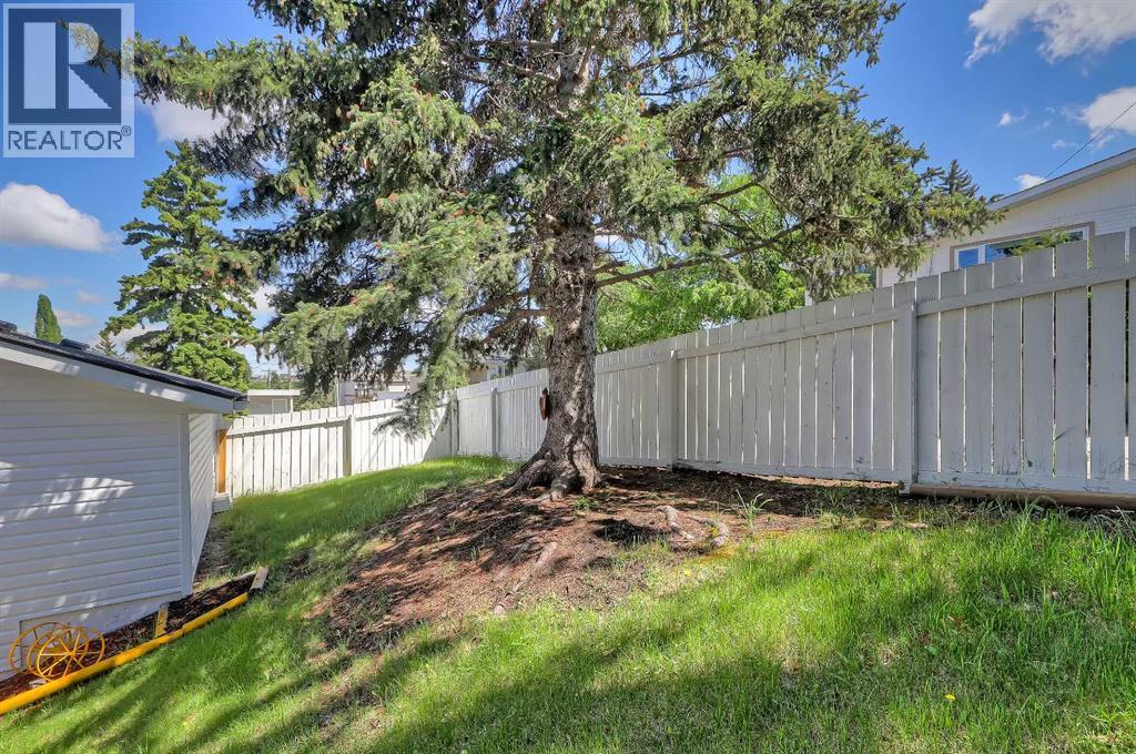 185 Springwood Drive SW, Calgary, Alberta  T2W 0L2 - Photo 27 - A2318547