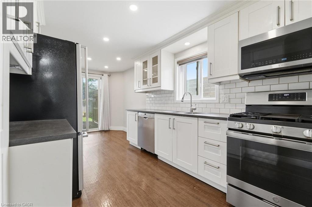 449 Exmoor Street, Waterloo, Ontario  N2K 3T7 - Photo 6 - 40854704