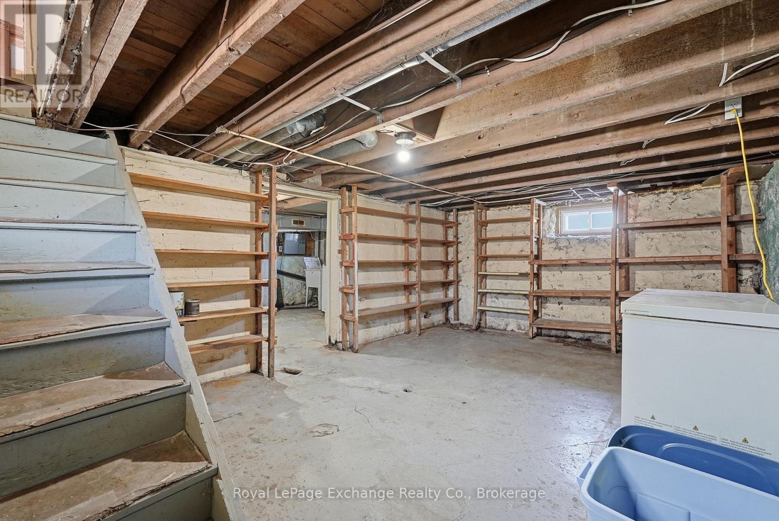 588 11th Avenue, Hanover, Ontario  N4N 2S6 - Photo 23 - X12981660