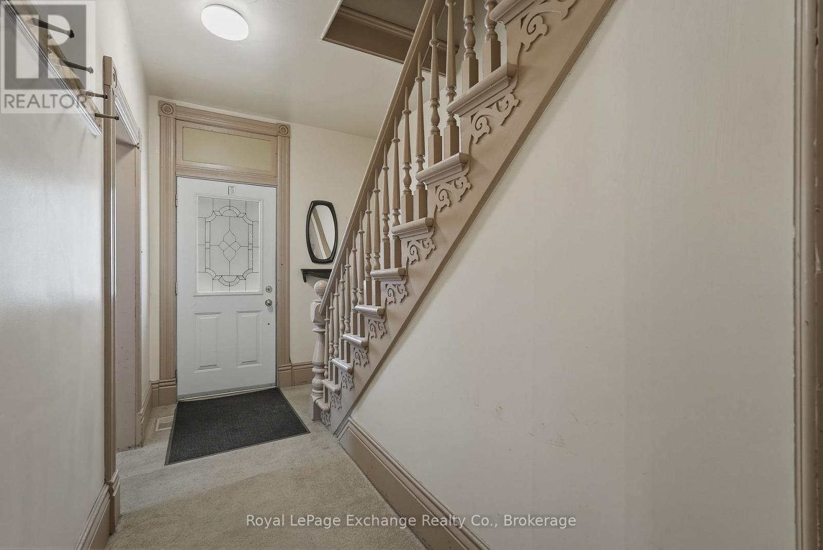 588 11th Avenue, Hanover, Ontario  N4N 2S6 - Photo 6 - X12981660