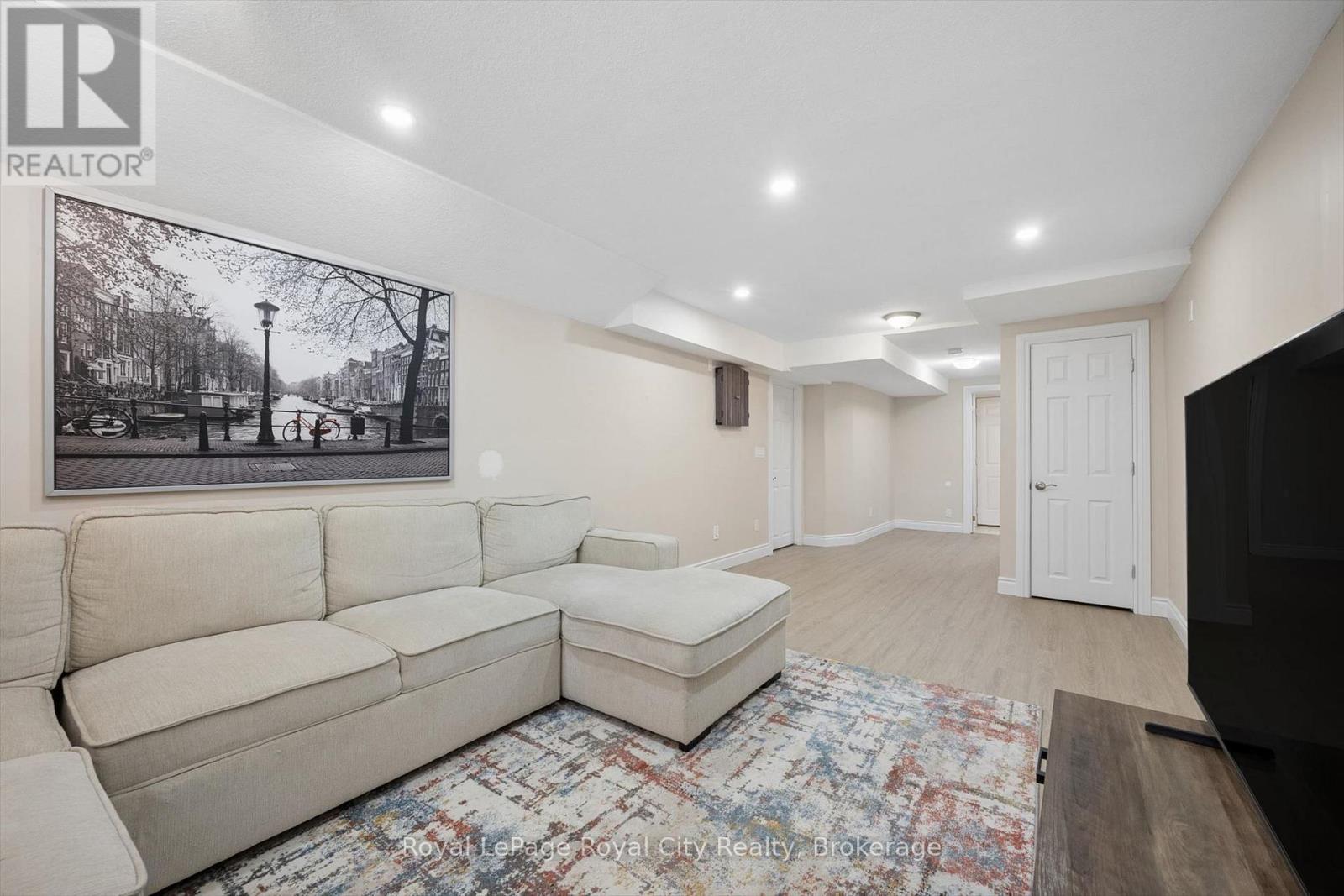 63 Starview Crescent, Guelph, Ontario  N1E 6Z8 - Photo 32 - X13658196