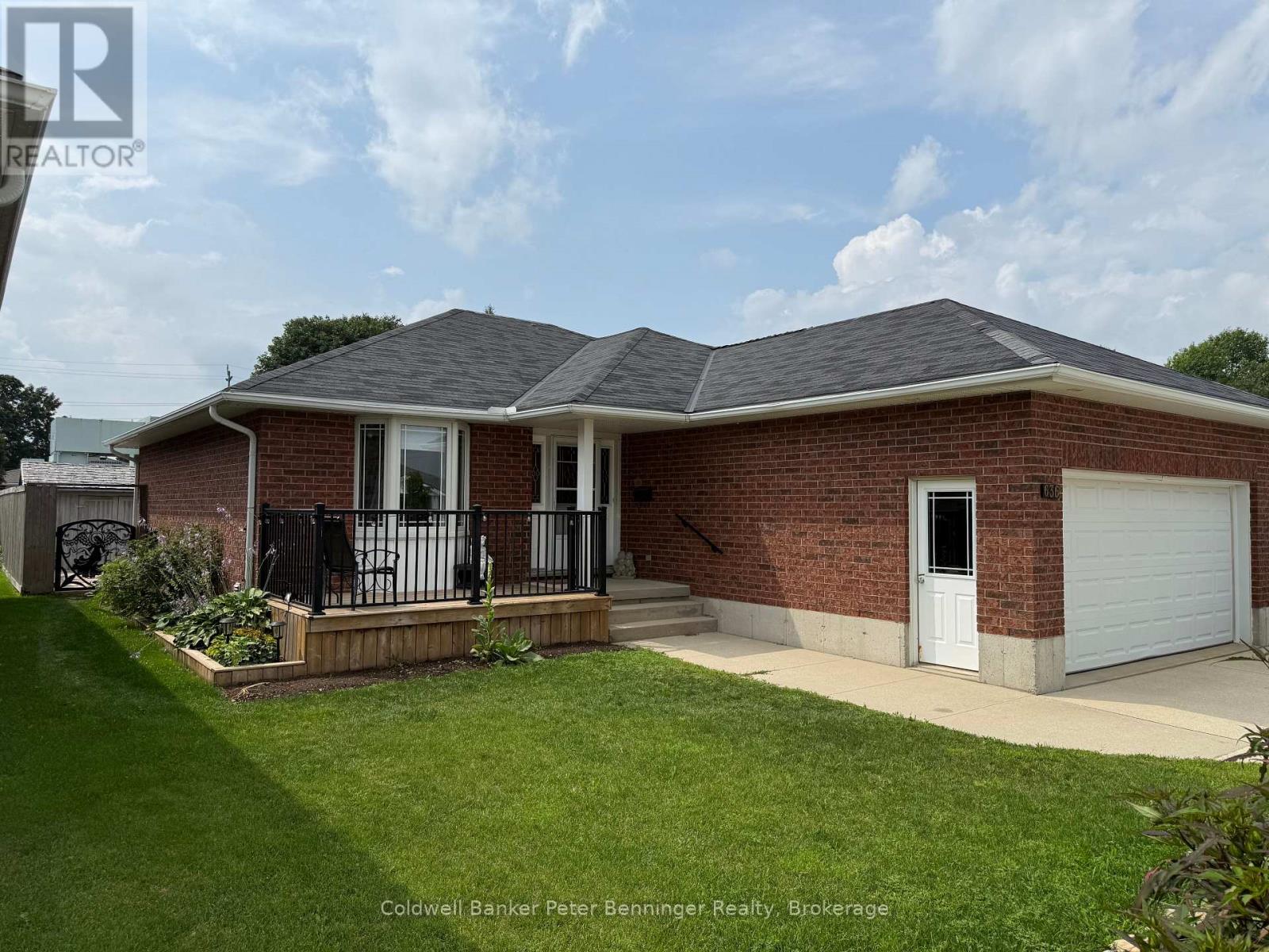 636 22ND AVENUE, Hanover, Ontario