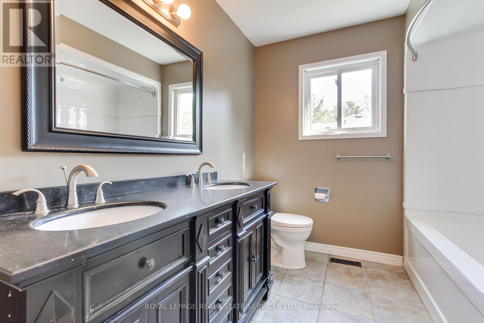 51 Nottawasaga Drive, Essa, Ontario  L0M 1B0 - Photo 26 - N13651978