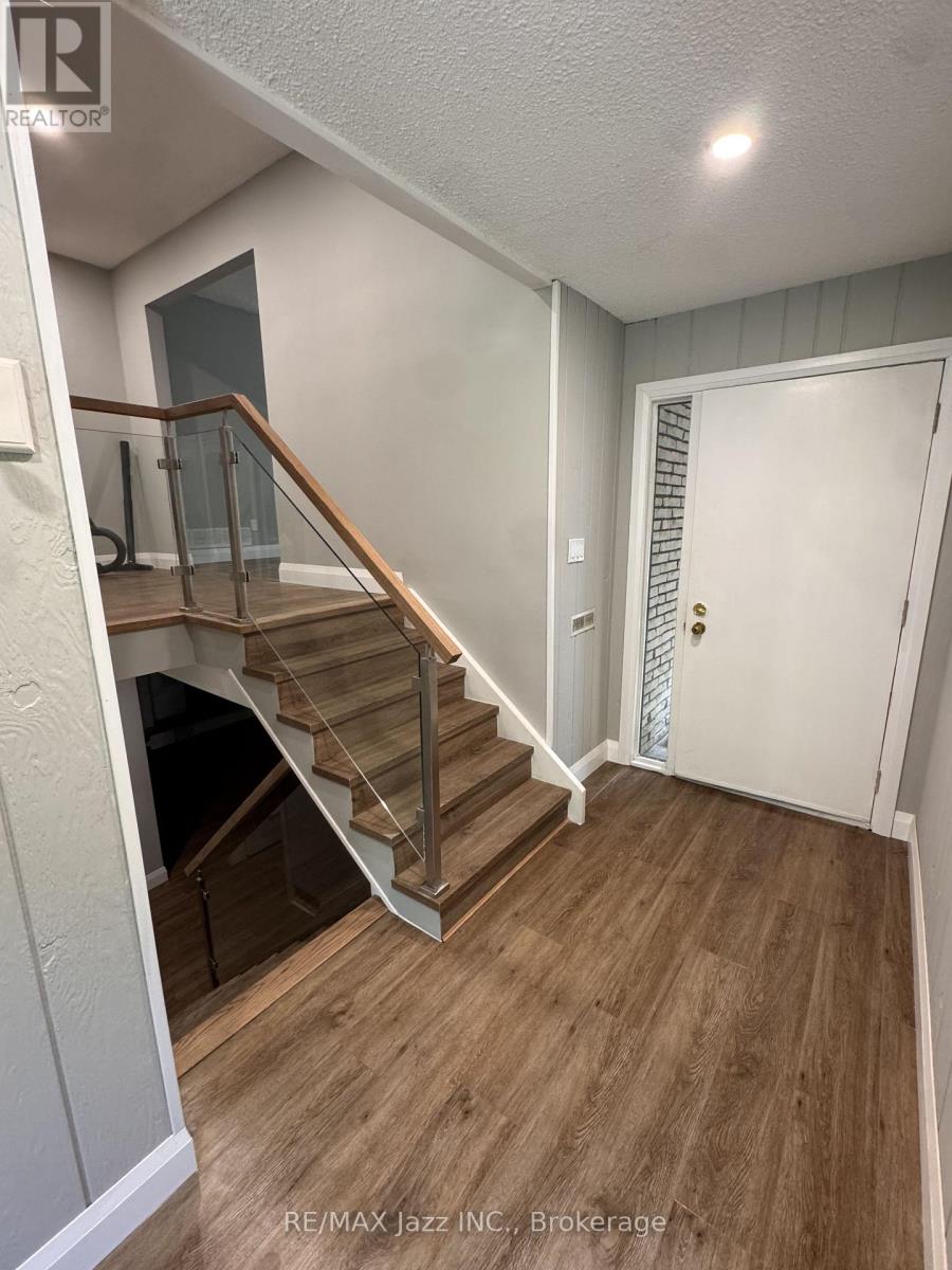 3025 Lockhart Road, Clarington, Ontario  L1B 1L9 - Photo 13 - E13642142