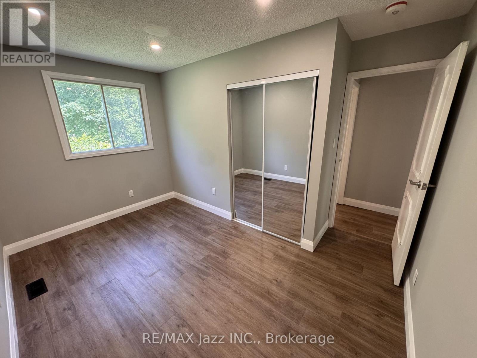3025 Lockhart Road, Clarington, Ontario  L1B 1L9 - Photo 11 - E13642142