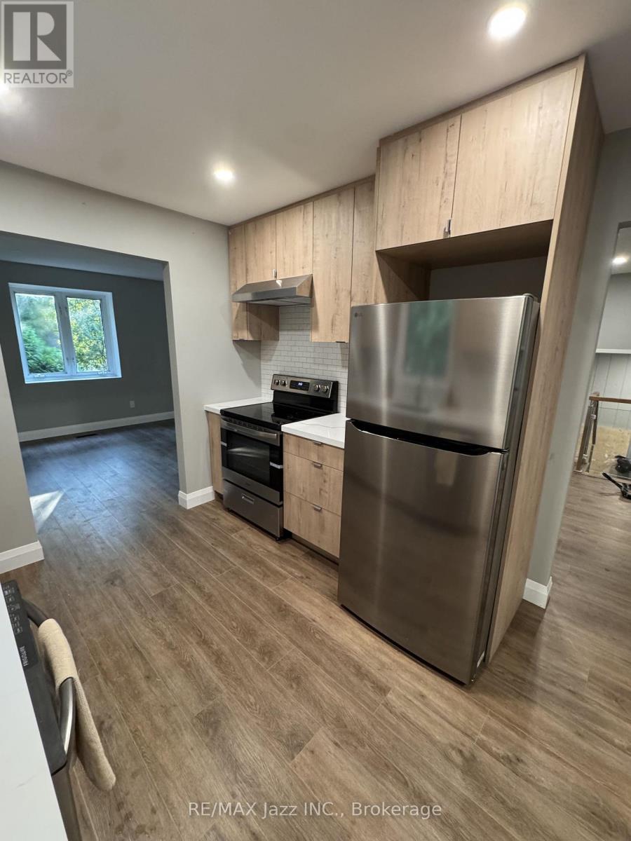 3025 Lockhart Road, Clarington, Ontario  L1B 1L9 - Photo 3 - E13642142