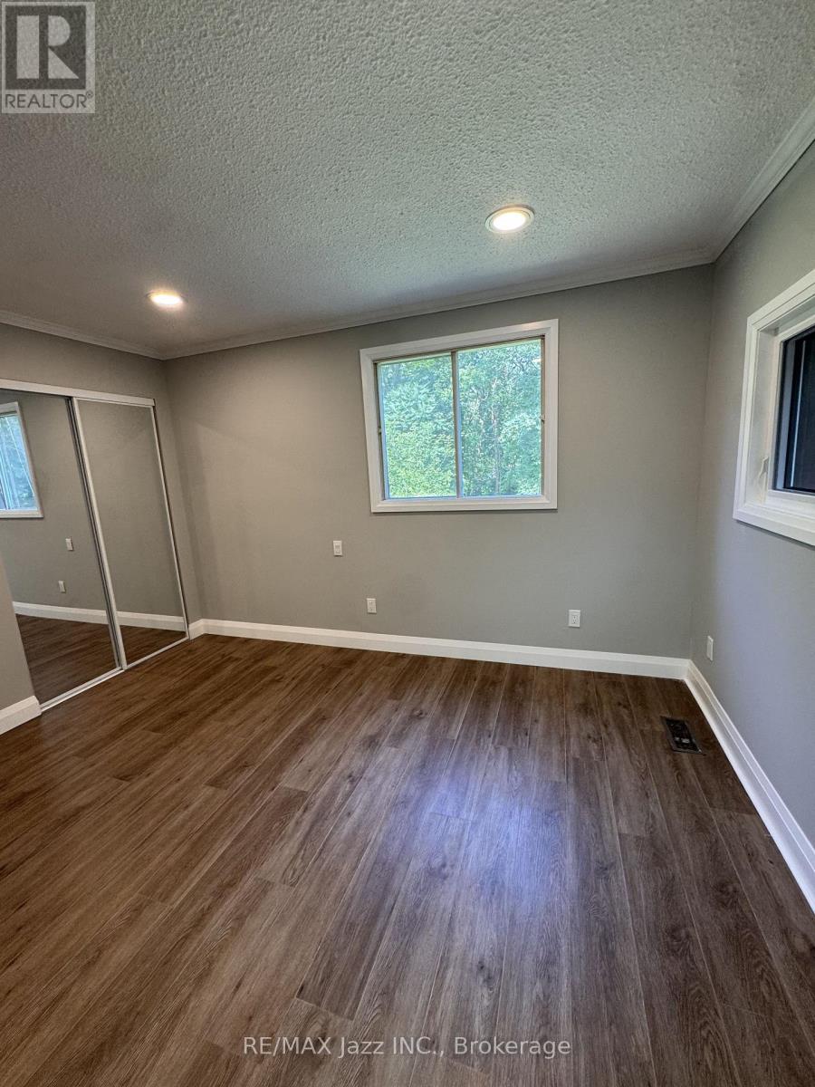 3025 Lockhart Road, Clarington, Ontario  L1B 1L9 - Photo 8 - E13642142