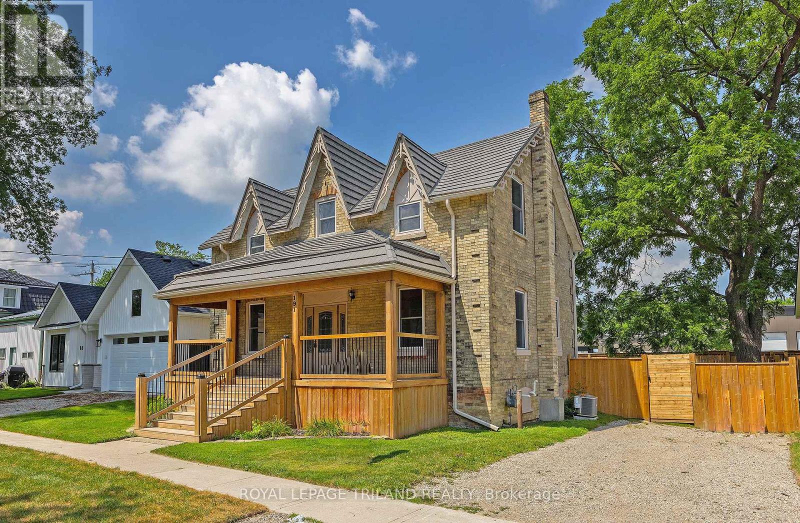 191 CATHERINE STREET, North Middlesex, Ontario