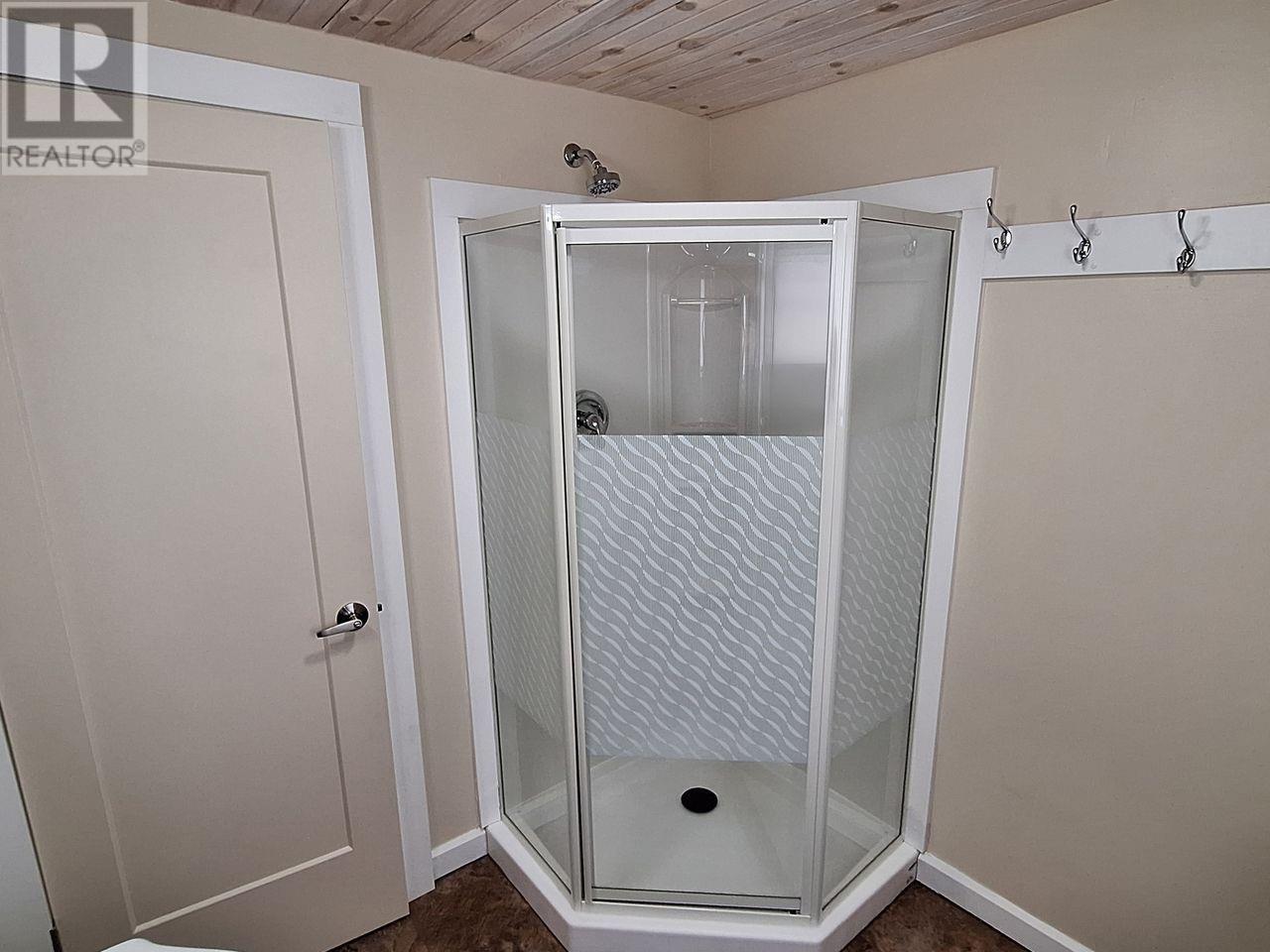 15 Ross Ave, Marathon, Ontario  P0T 2E0 - Photo 18 - TB2602323