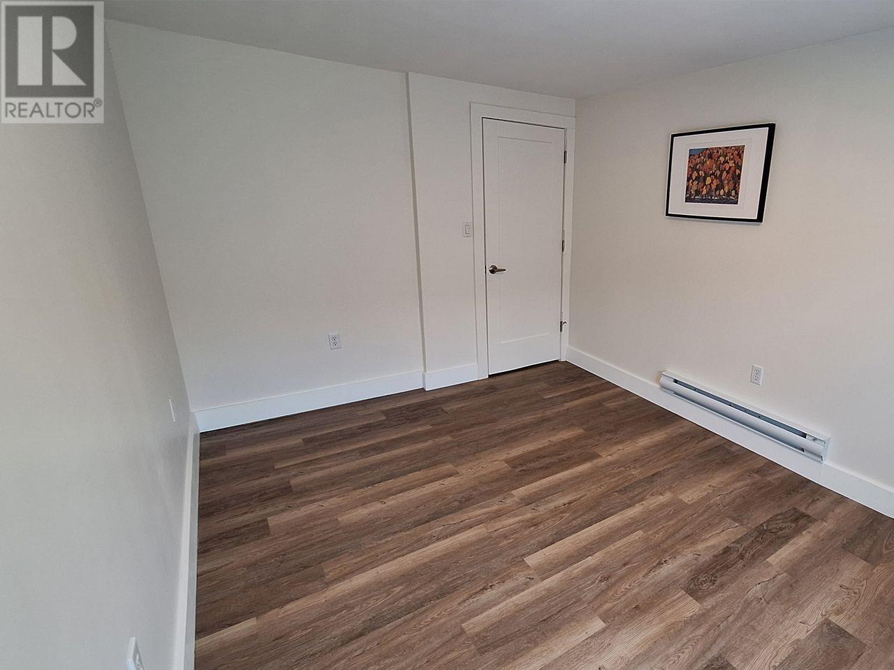 15 Ross Ave, Marathon, Ontario  P0T 2E0 - Photo 12 - TB2602323