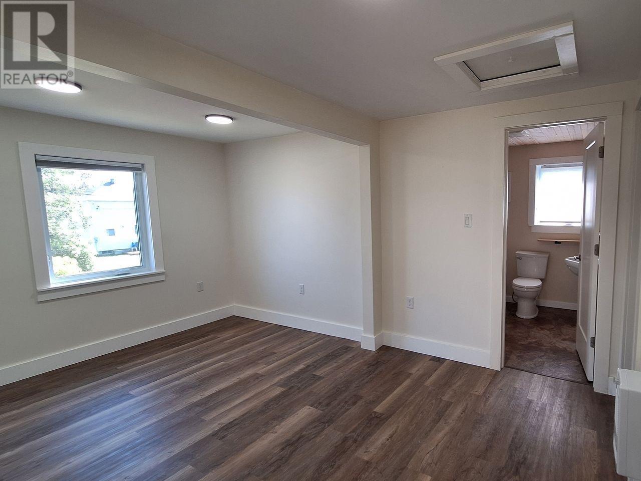 15 Ross Ave, Marathon, Ontario  P0T 2E0 - Photo 15 - TB2602323