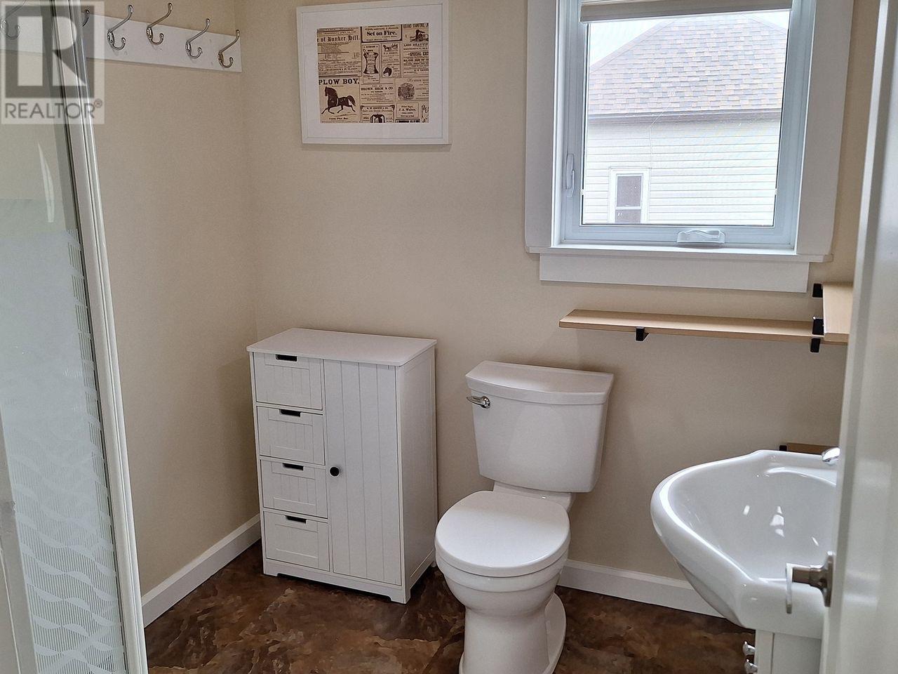 15 Ross Ave, Marathon, Ontario  P0T 2E0 - Photo 17 - TB2602323