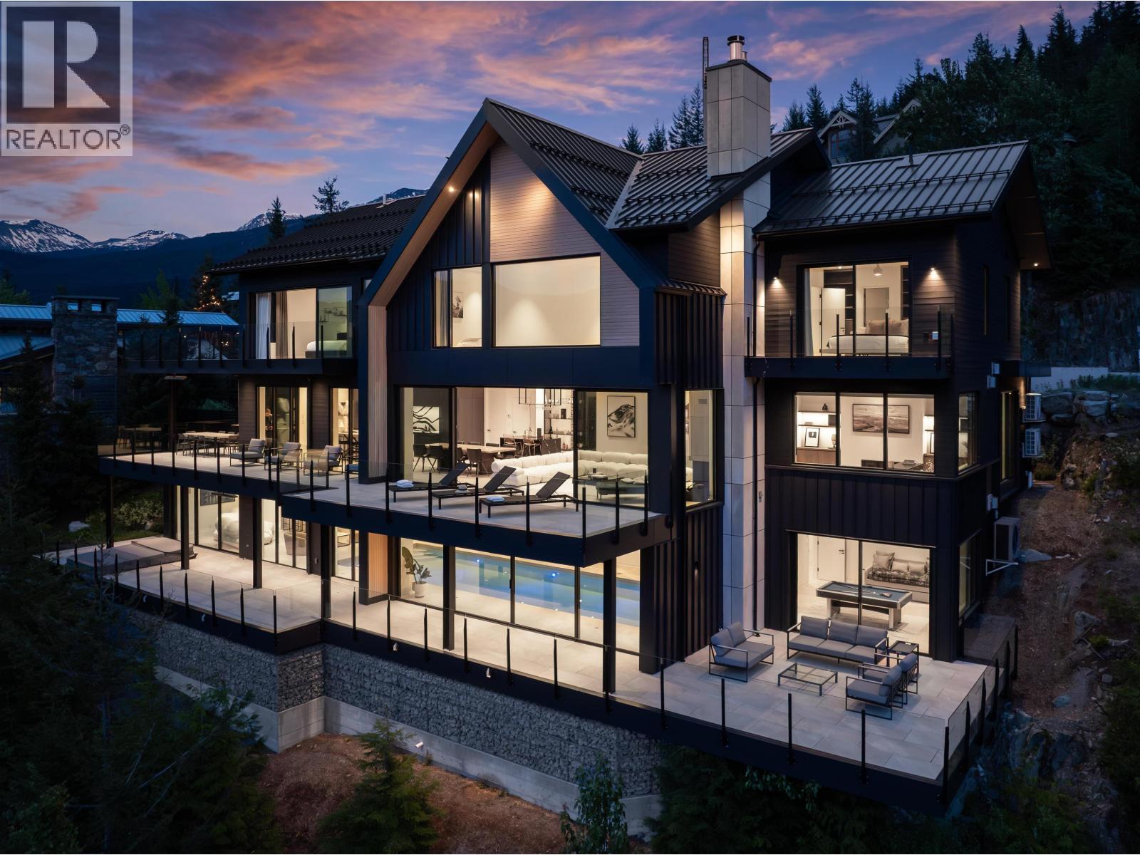 3824 SUNRIDGE DRIVE, Whistler, British Columbia