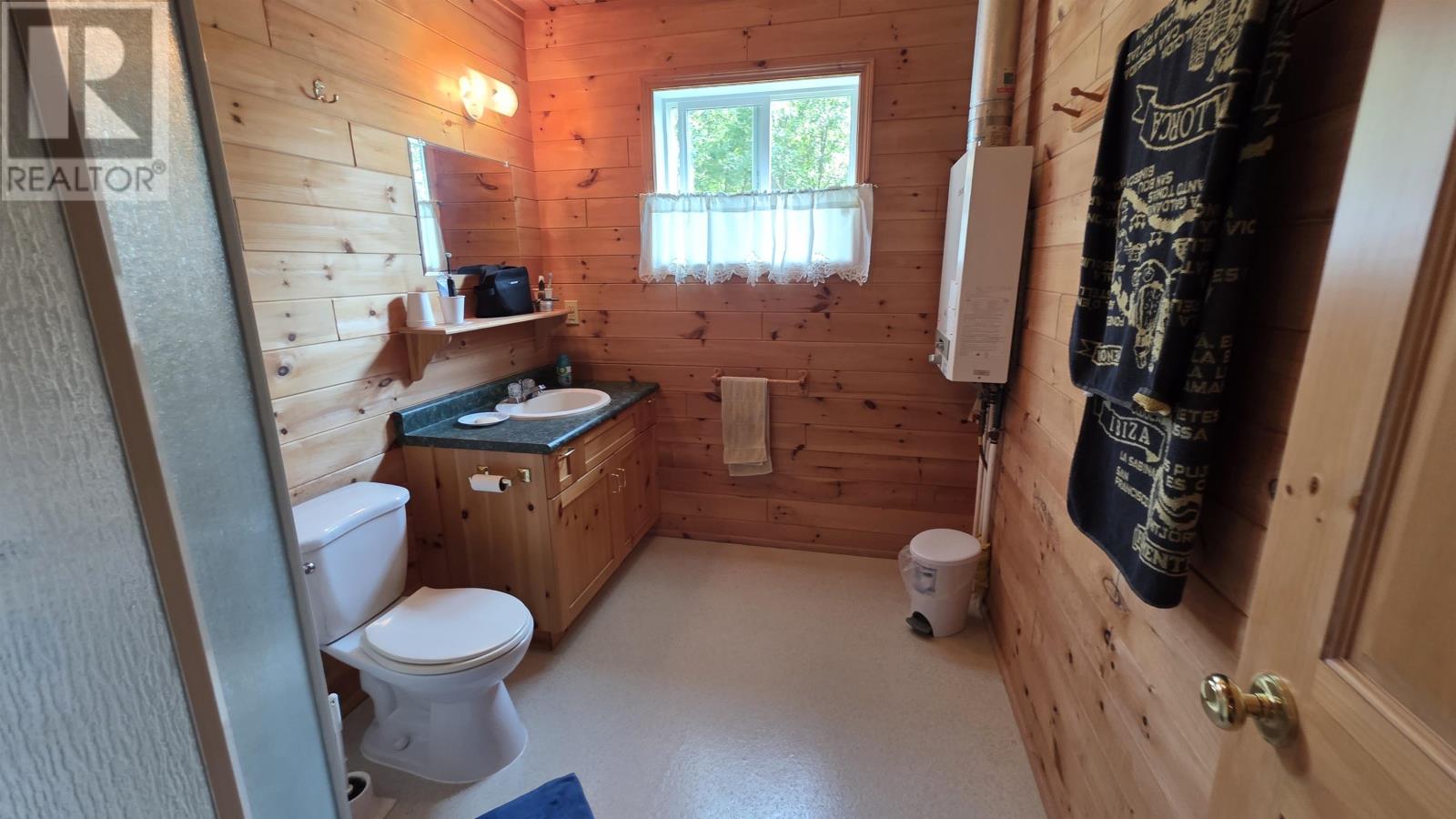 2 Moore Bay, Kenora, Ontario  P0X 1H0 - Photo 18 - TB2602325