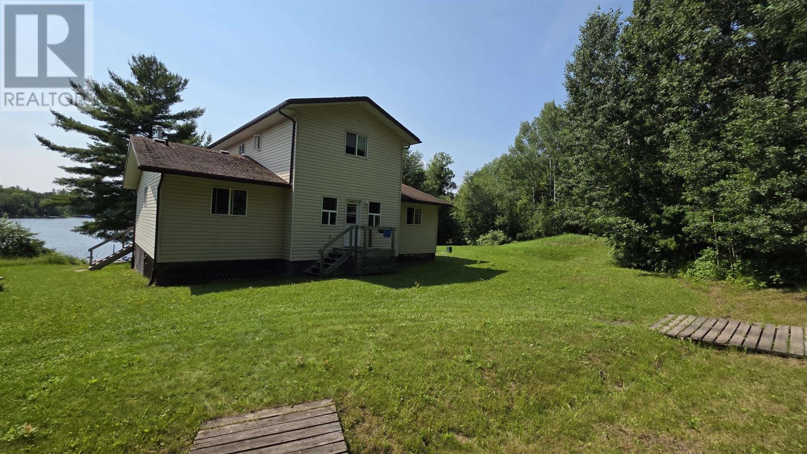2 Moore Bay, Kenora, Ontario  P0X 1H0 - Photo 2 - TB2602325