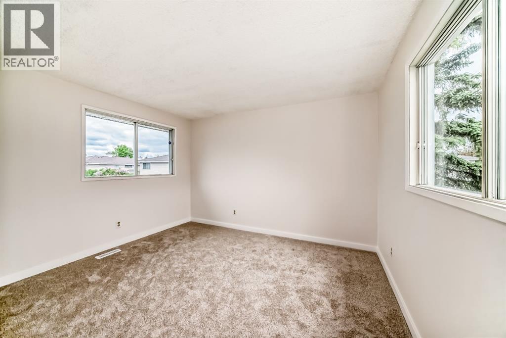 66, 1155 Falconridge Drive Ne, Calgary, Alberta T3J 1E1 - Photo 5 - A2318234