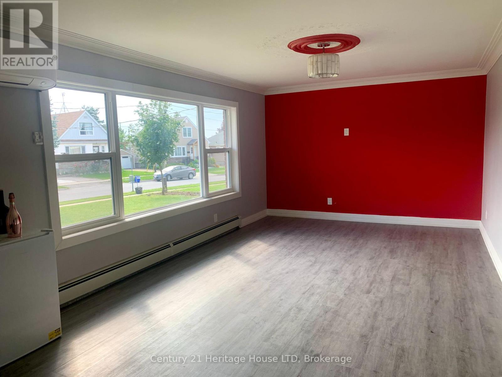 2 Foley Crescent, Thorold, Ontario  L2V 2K8 - Photo 8 - X13662010
