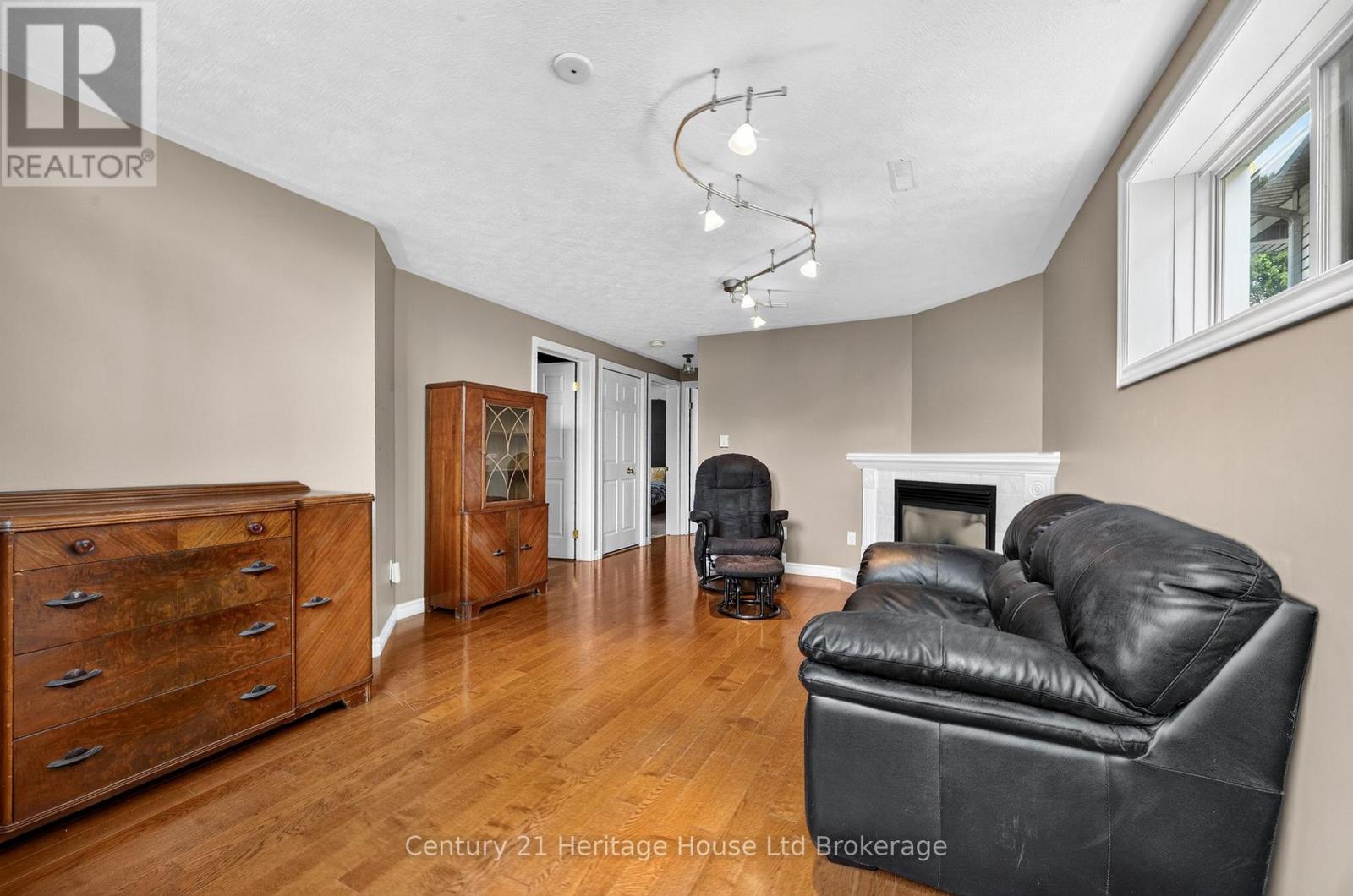 16 Herford Street, Tillsonburg, Ontario  N4G 4V2 - Photo 18 - X13662006