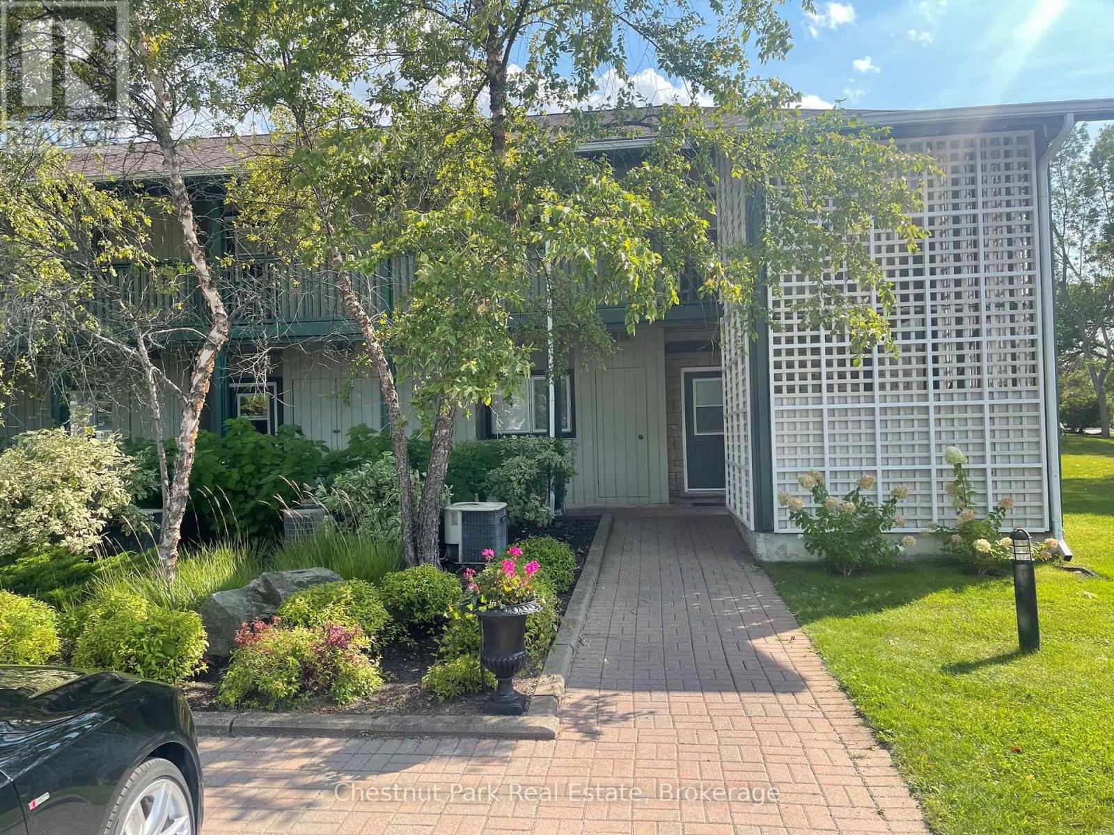 684 Johnston Park Avenue, Collingwood, Ontario  L9Y 5C7 - Photo 3 - S13661982