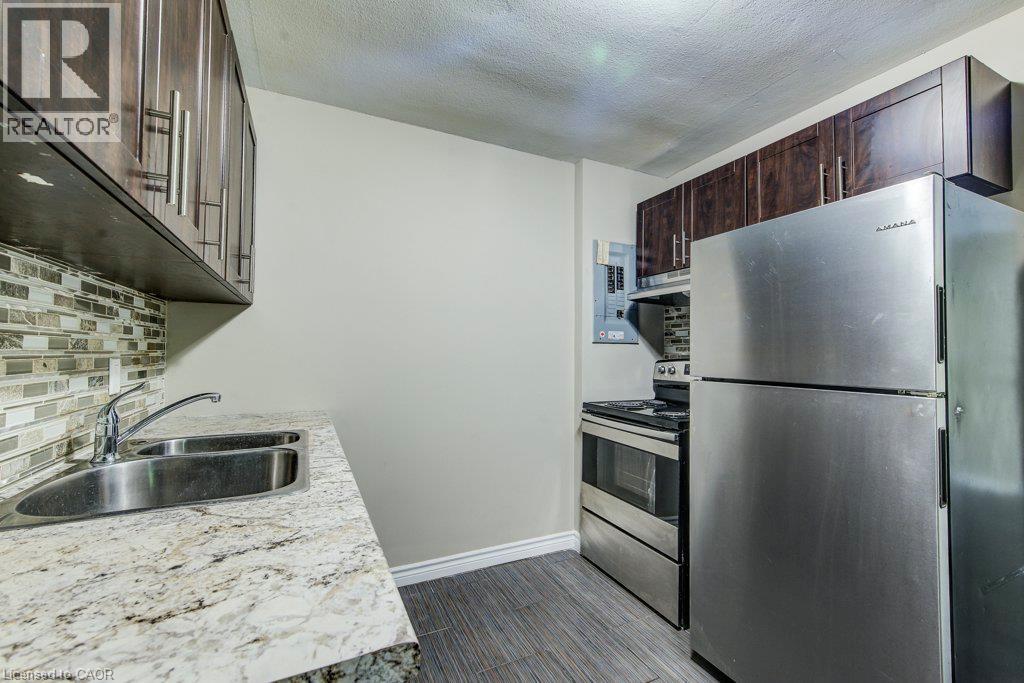 317 Erb Street W Unit# 10, Waterloo, Ontario  N2L 1W4 - Photo 5 - 40854831