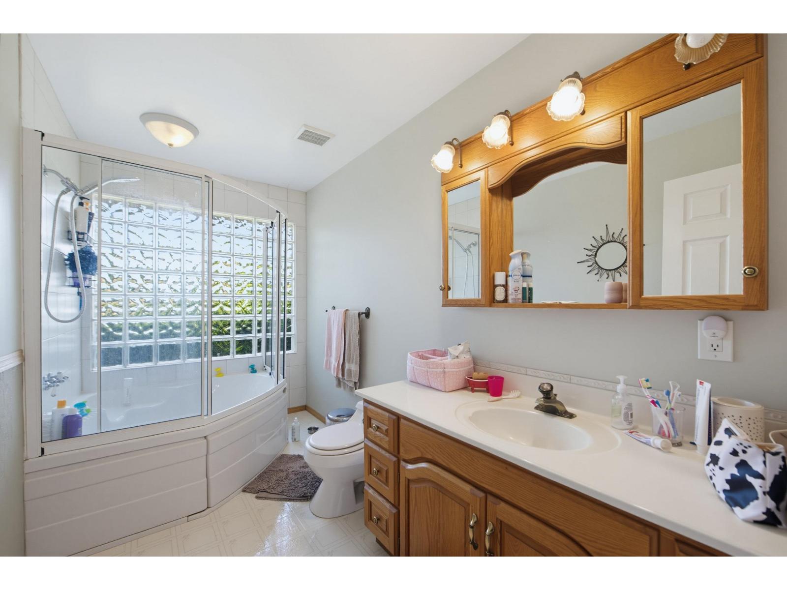 20441 94b Avenue, Langley, British Columbia  V1M 1Y9 - Photo 19 - R3154140