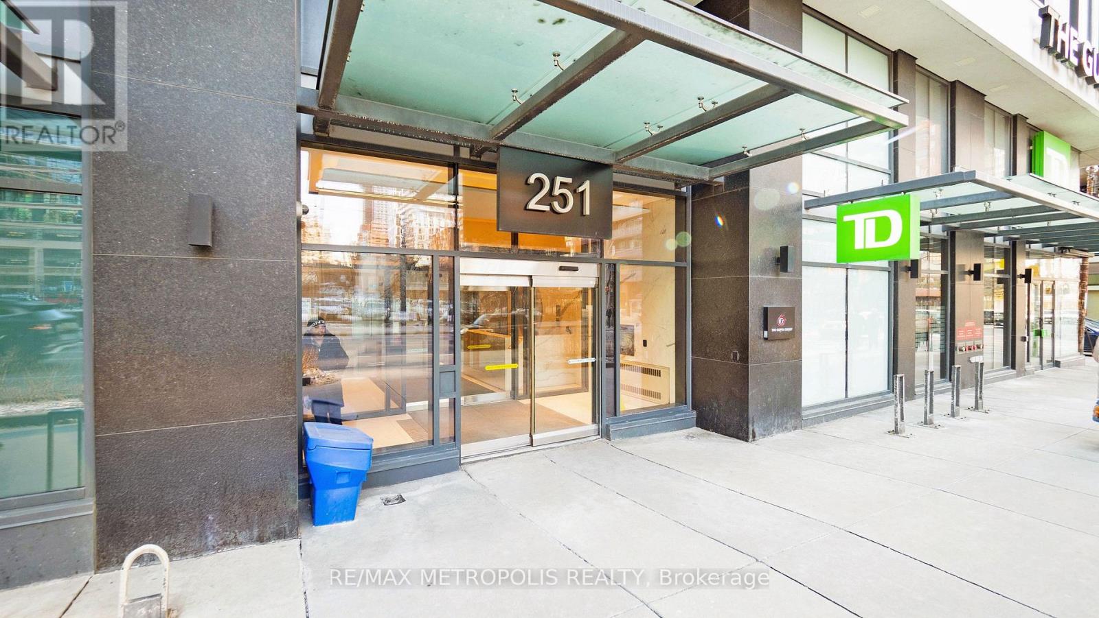 4212 - 251 Jarvis Street, Toronto, Ontario M5B 0C3 - Photo 6 - C13661976
