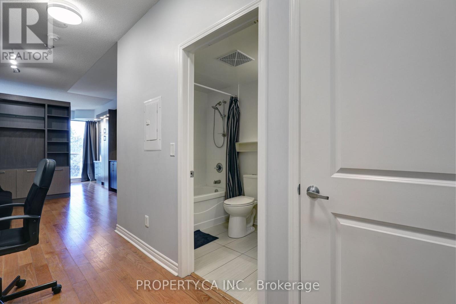316 - 2885 Bayview Avenue, Toronto, Ontario M2K 0A3 - Photo 3 - C13661978