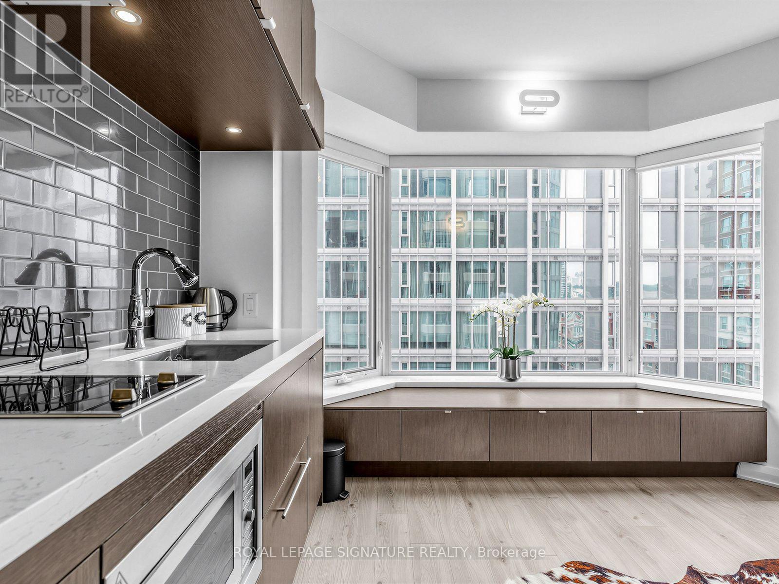 1110 - 155 Yorkville Avenue, Toronto, Ontario  M5R 1C4 - Photo 13 - C13661990