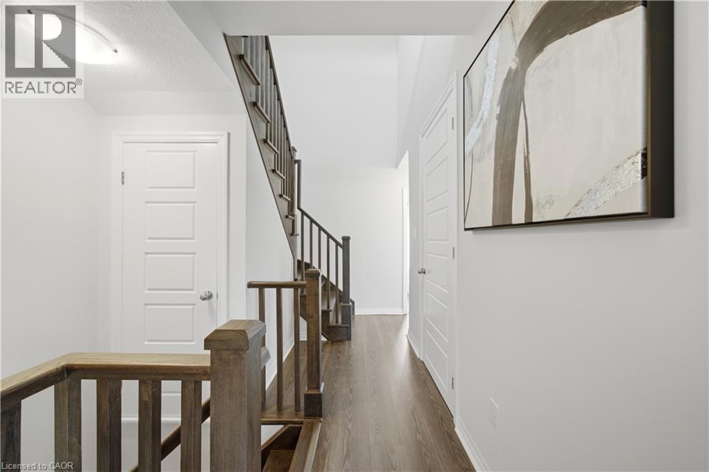 70 Plains Road W Unit# 10, Burlington, Ontario  L7T 0B6 - Photo 15 - 40843834