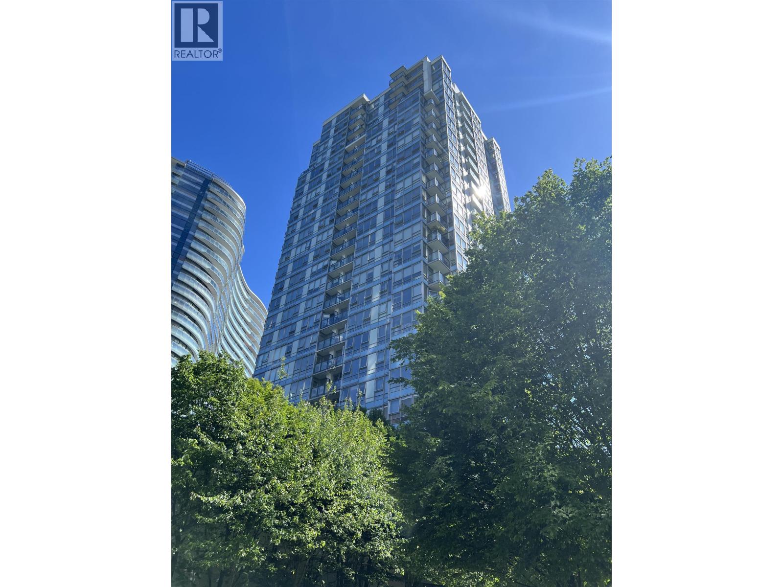 1707 939 Expo Boulevard, Vancouver, British Columbia  V6Z 3G7 - Photo 2 - R3149722
