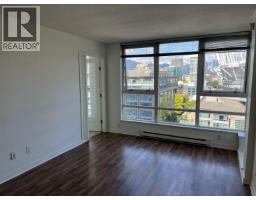 1707 939 EXPO BOULEVARD, Vancouver, British Columbia