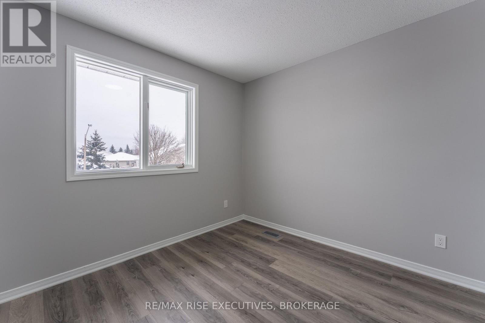 1 - 312 Waterloo Drive, Kingston, Ontario  K7M 8P3 - Photo 12 - X13662048