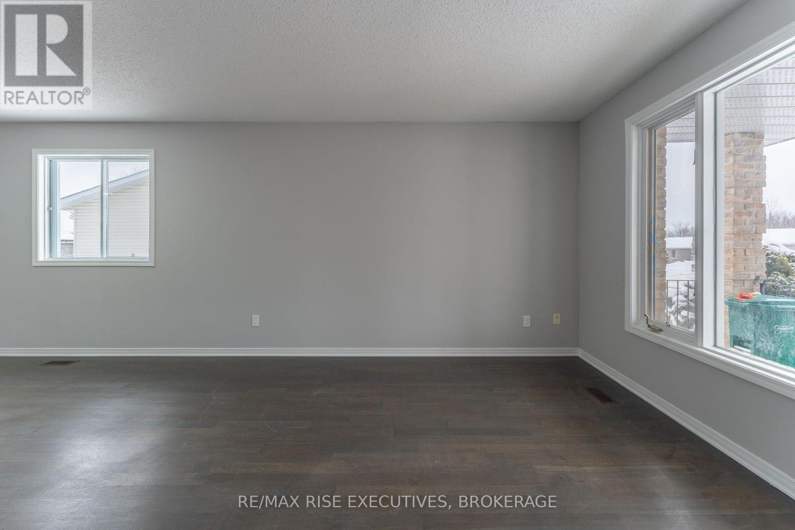 1 - 312 Waterloo Drive, Kingston, Ontario  K7M 8P3 - Photo 4 - X13662048
