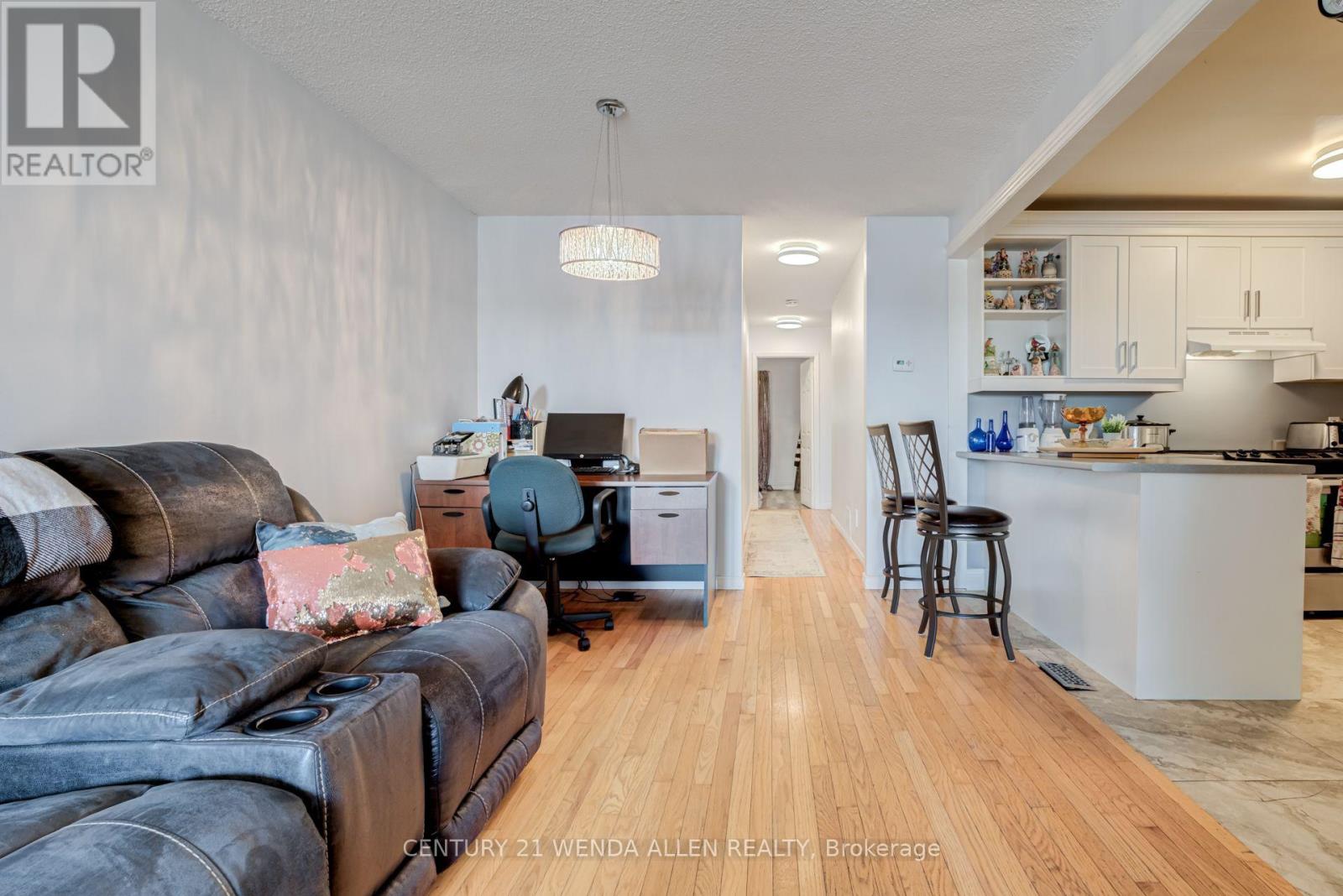 1742 Nash Road, Clarington, Ontario L1E 2L8 - Photo 4 - E13661970