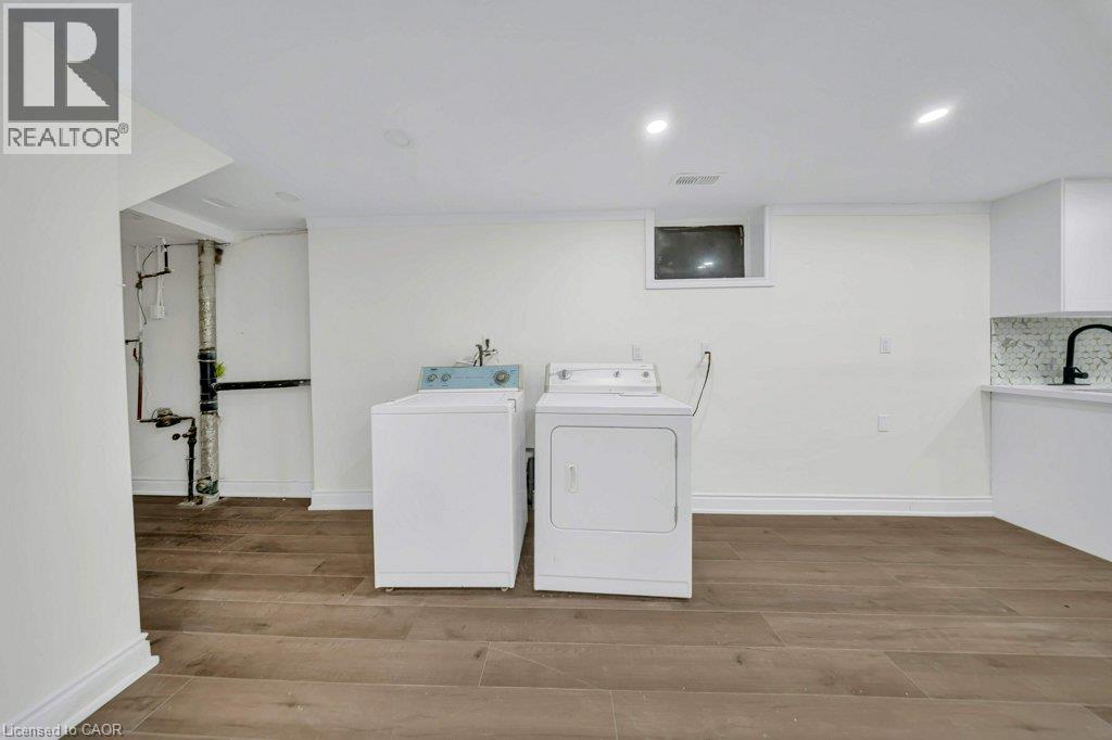396 Hazel Street, Waterloo, Ontario  N2L 3P6 - Photo 30 - 40854940