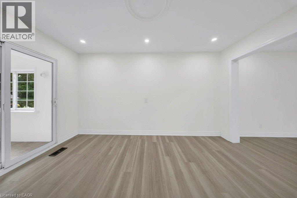 396 Hazel Street, Waterloo, Ontario  N2L 3P6 - Photo 16 - 40854940