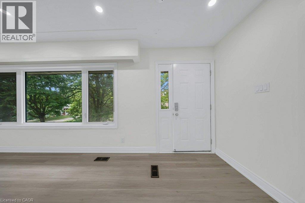 396 Hazel Street, Waterloo, Ontario  N2L 3P6 - Photo 7 - 40854940