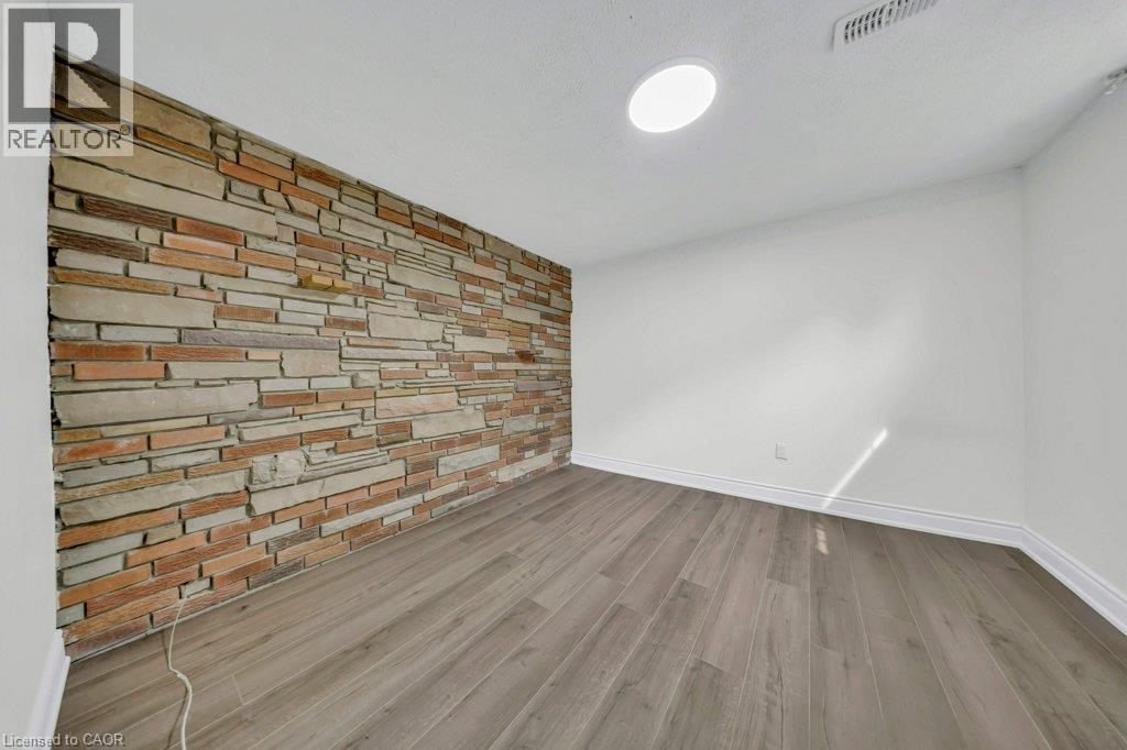 396 Hazel Street, Waterloo, Ontario  N2L 3P6 - Photo 31 - 40854940