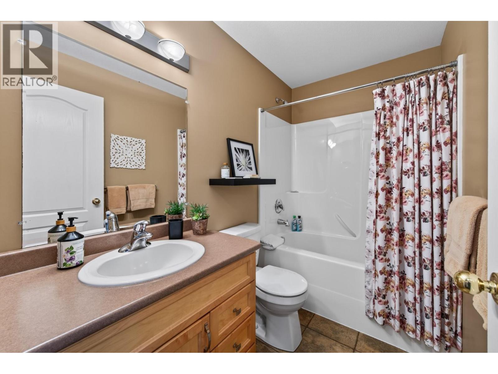 671 Mccurrach Place, Kamloops, British Columbia  V2B 8R1 - Photo 14 - 10394340