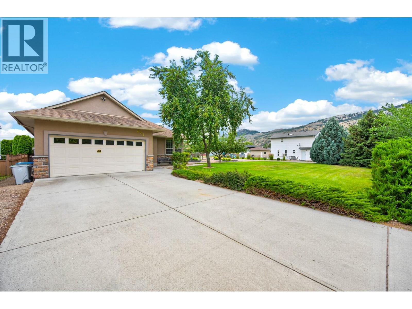671 Mccurrach Place, Kamloops, British Columbia  V2B 8R1 - Photo 31 - 10394340