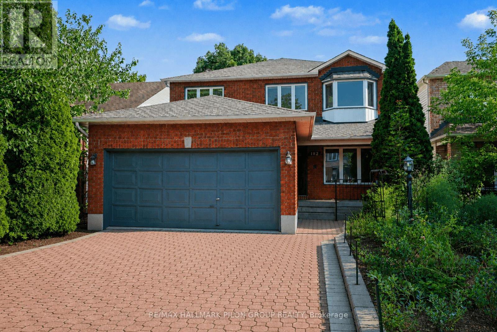 182 Twyford Street, Ottawa, Ontario  K1V 0V8 - Photo 1 - X13662014